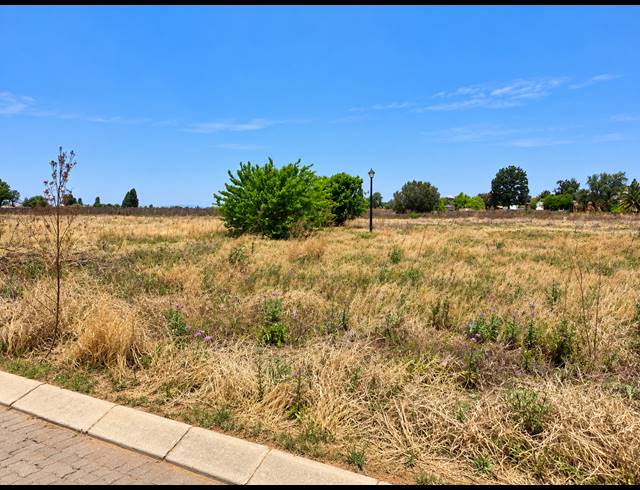 802M² VACANT LAND FOR SALE IN ARCON PARK